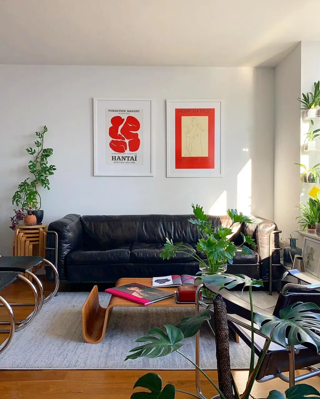 A New York Couple's Living Room, Reimagined Every Weekend