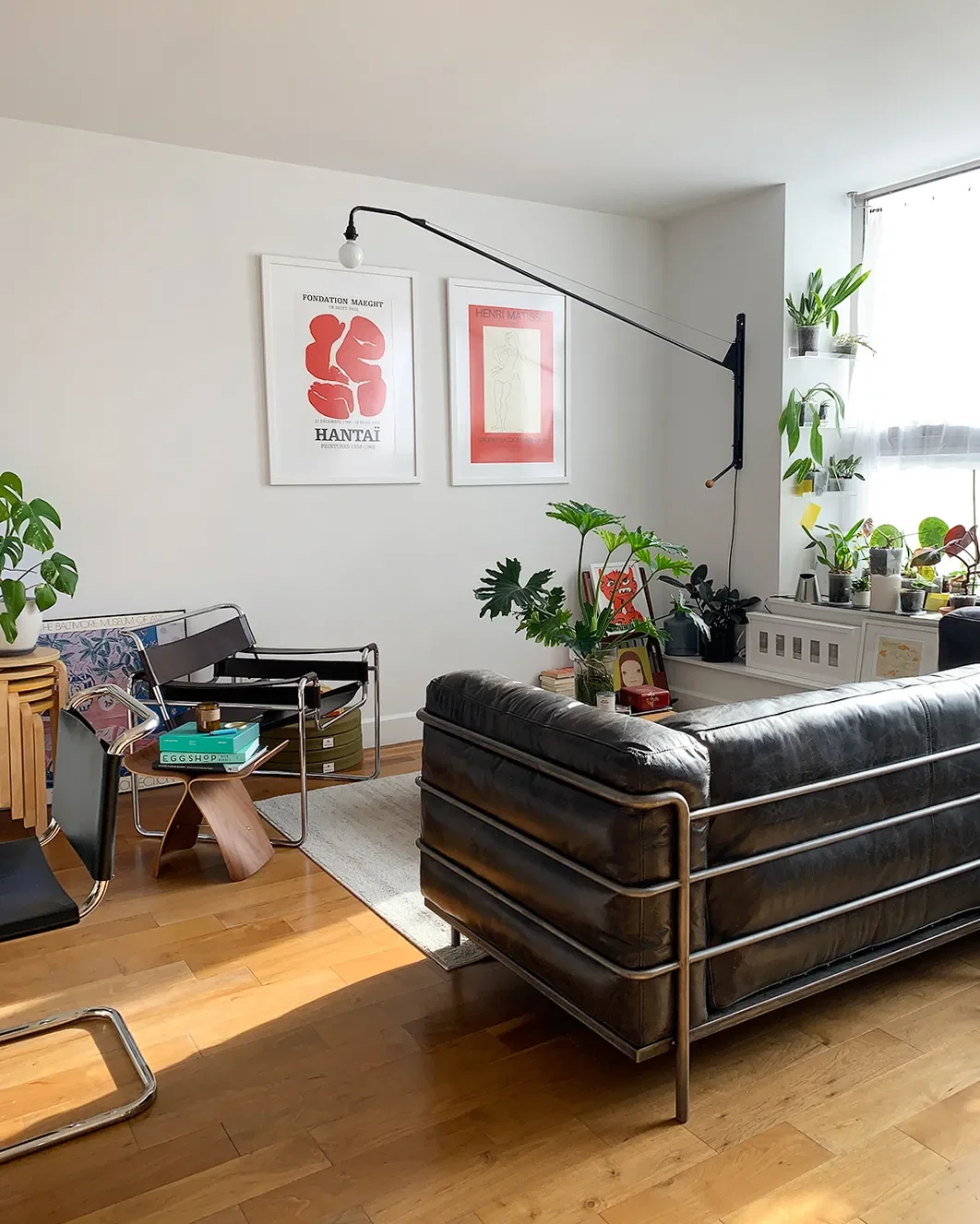 A New York Couple's Living Room, Reimagined Every Weekend